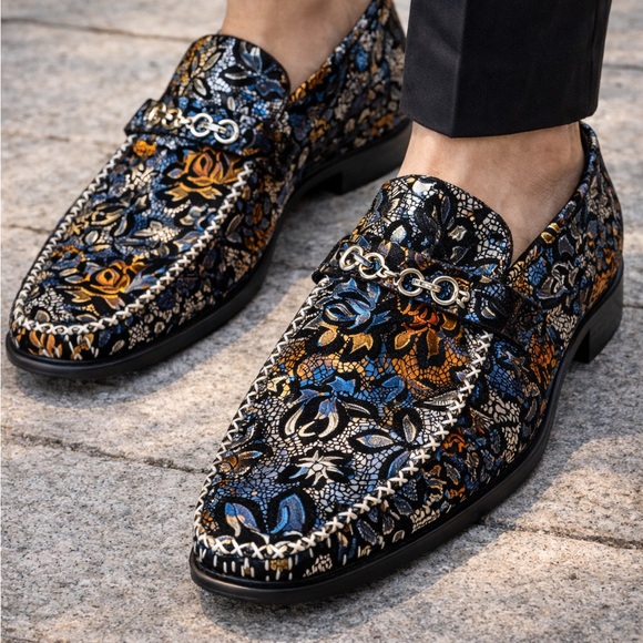 Zota Unique Men’s Metallic Floral Brocade Chain Loafers Size 10